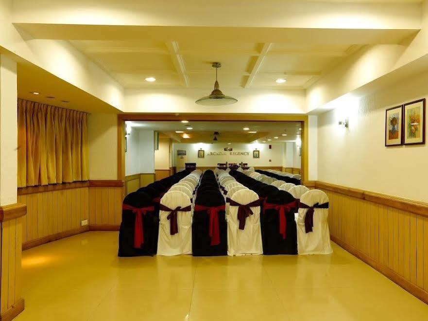 阿卡迪亚摄政大酒店 Alappuzha 外观 照片